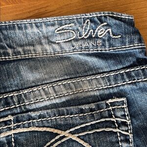 Silver Jeans Frances Women's Boot Cut Distressed Size 29x 33